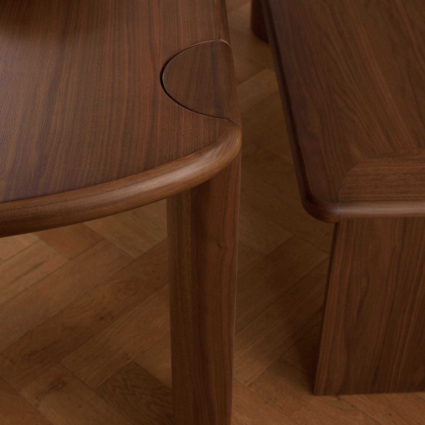 Liaison Dining Table - [ Walnut ]