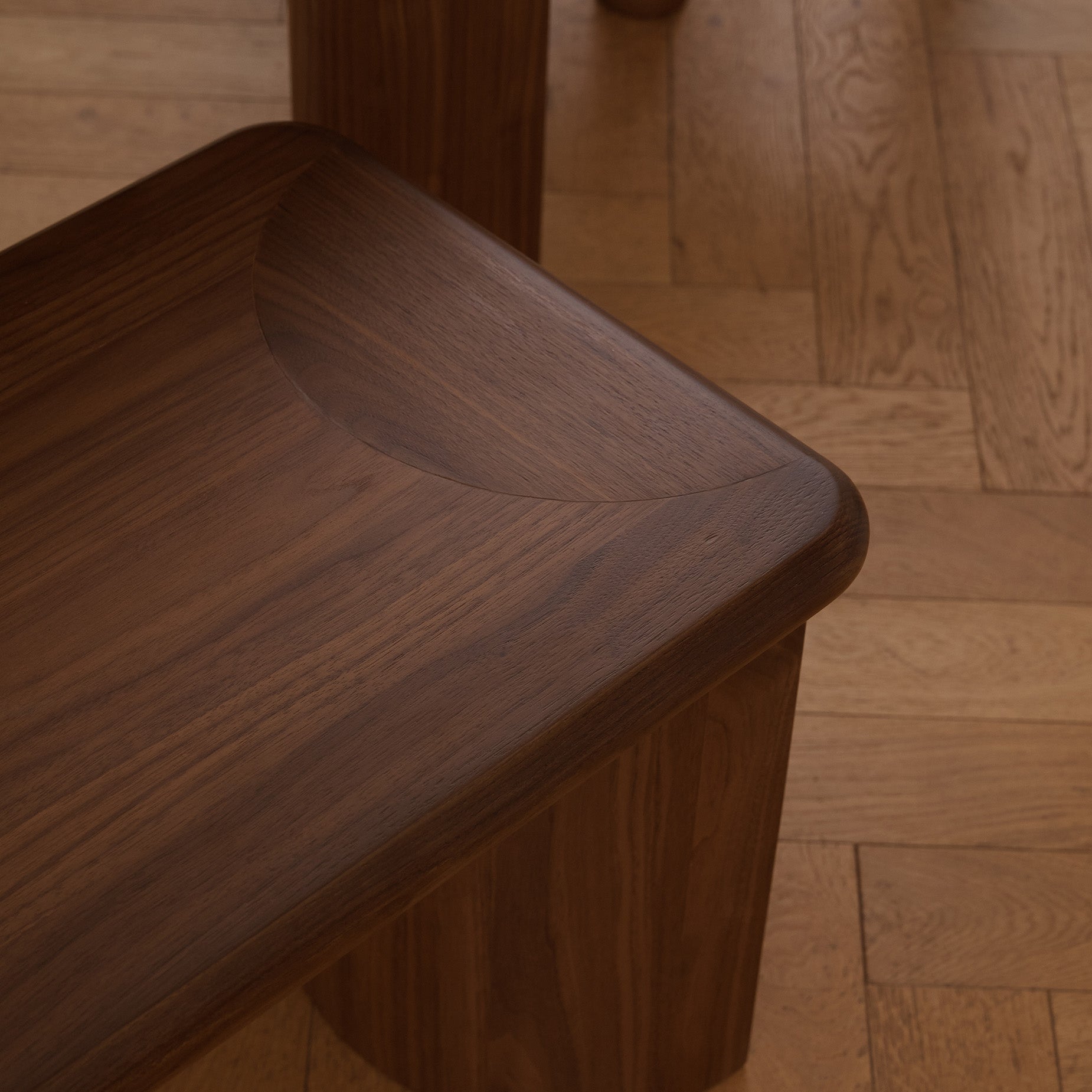 Liaison Bench - [ Walnut ]