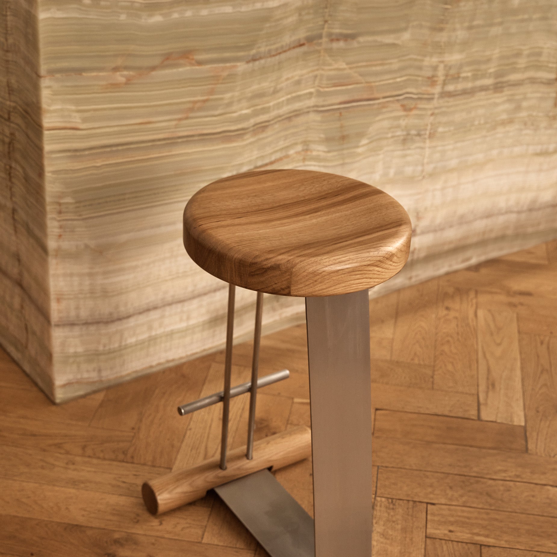 Curva Counter Stool - [ Stainless Steel & Oak ]