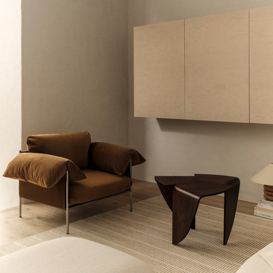 ELLISON STUDIOS. Alva Armchair in brown malibu cognac