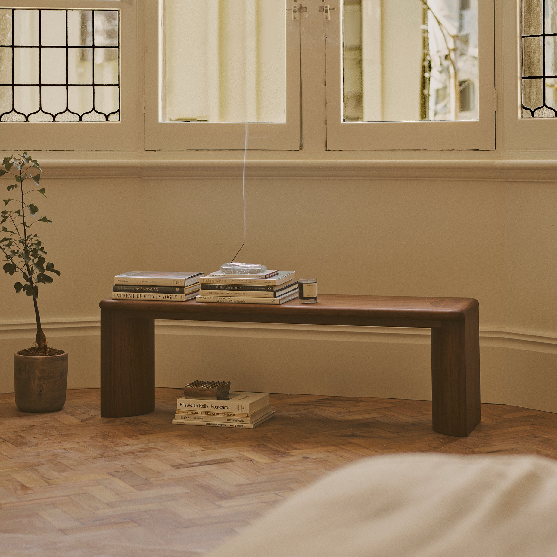 Liaison Bench - [ Walnut ]