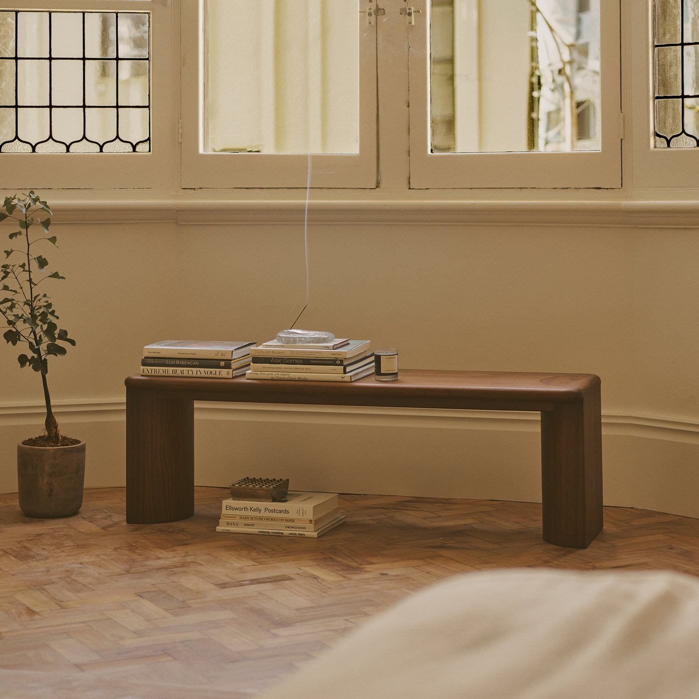 Liaison Bench - [ Walnut ]