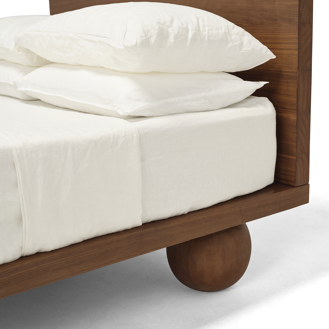 Yoko King Bed - [ Walnut ]