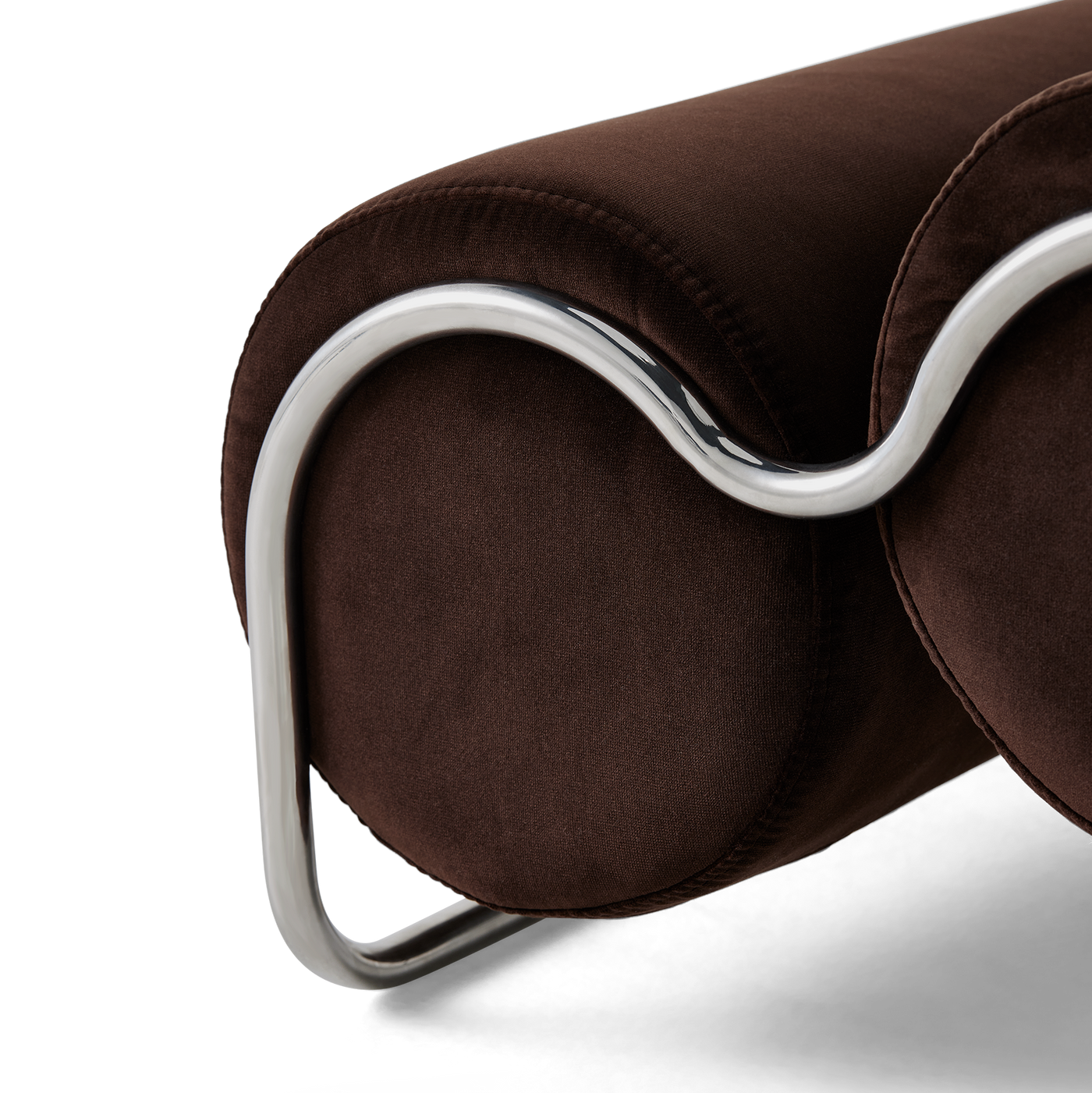 Chromeo Ottoman - [ Avalon Piccolo ]