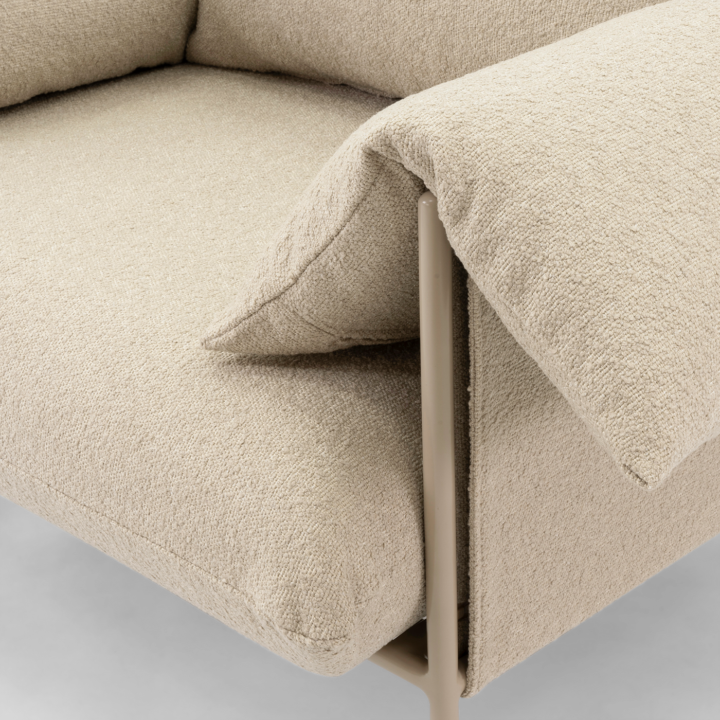 Alva Outdoor Armchair - [ Wategos Blonde ]