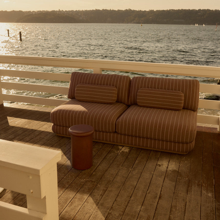 Earth Outdoor Cocktail Table - [ Concrete Rossa ]