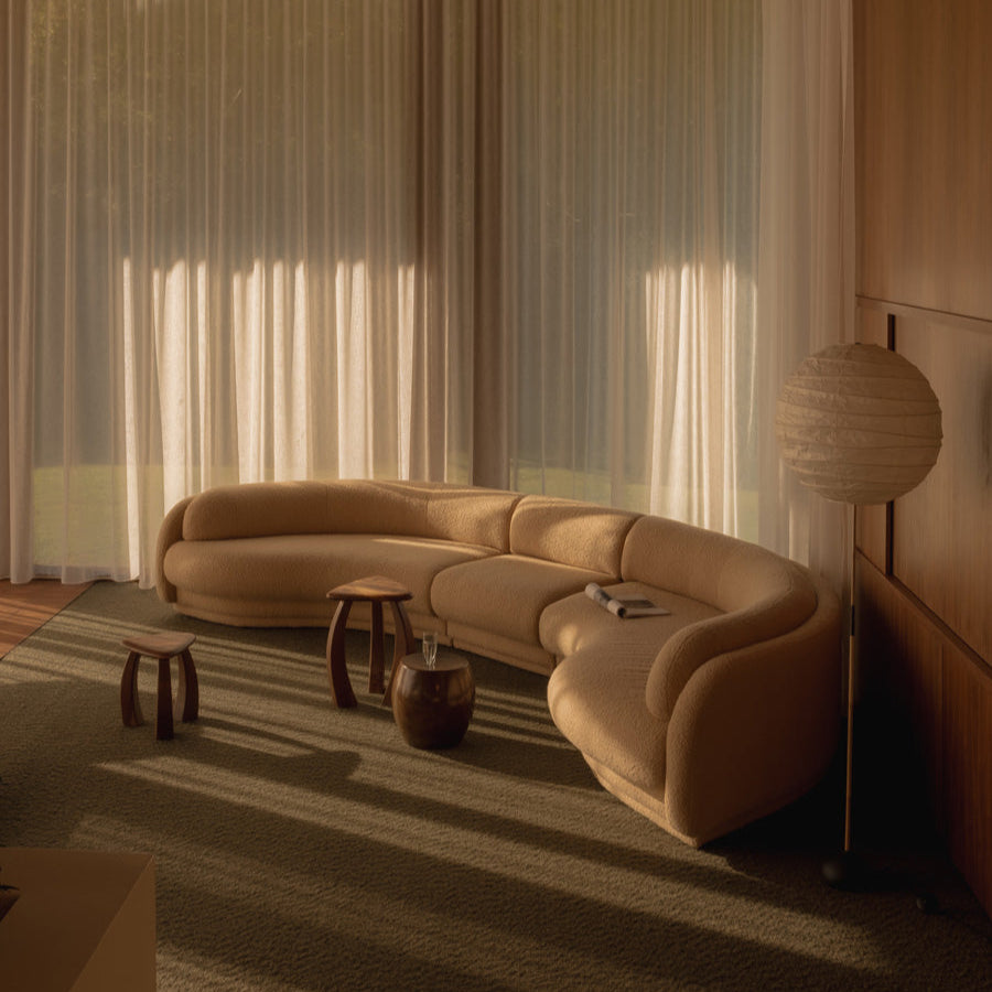 Poet 5 Seat LAF Terminal Sofa - [ Airlie Camel ]