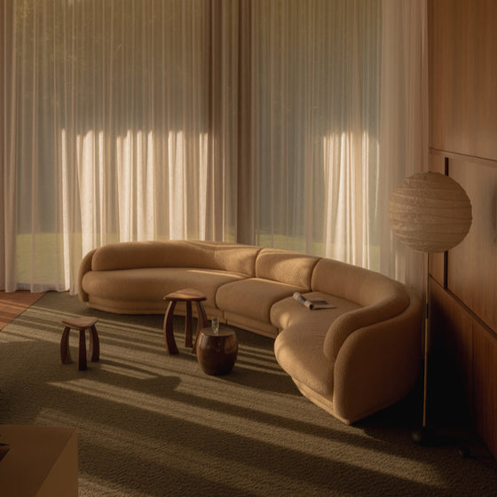 Poet 5 Seat LAF Terminal Sofa - [ Airlie Camel ]