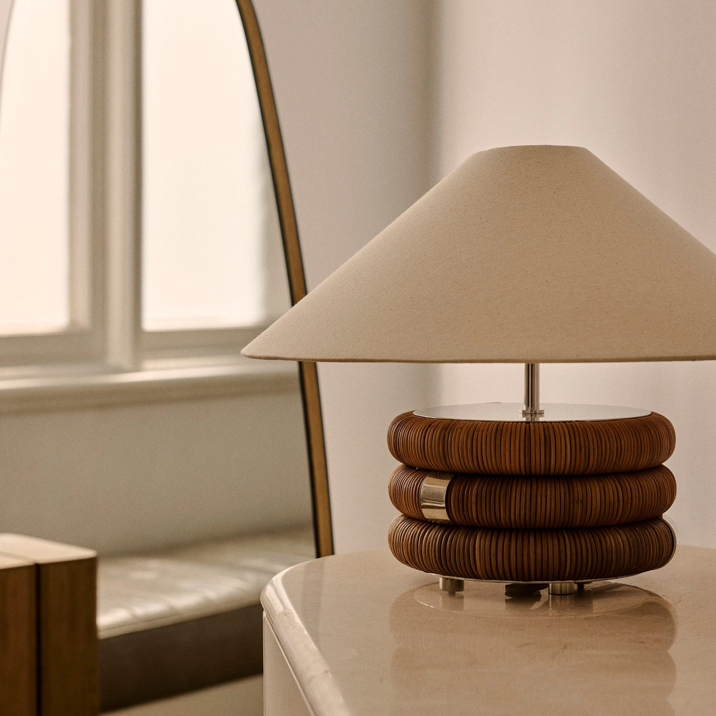 La Bobine Table Lamp