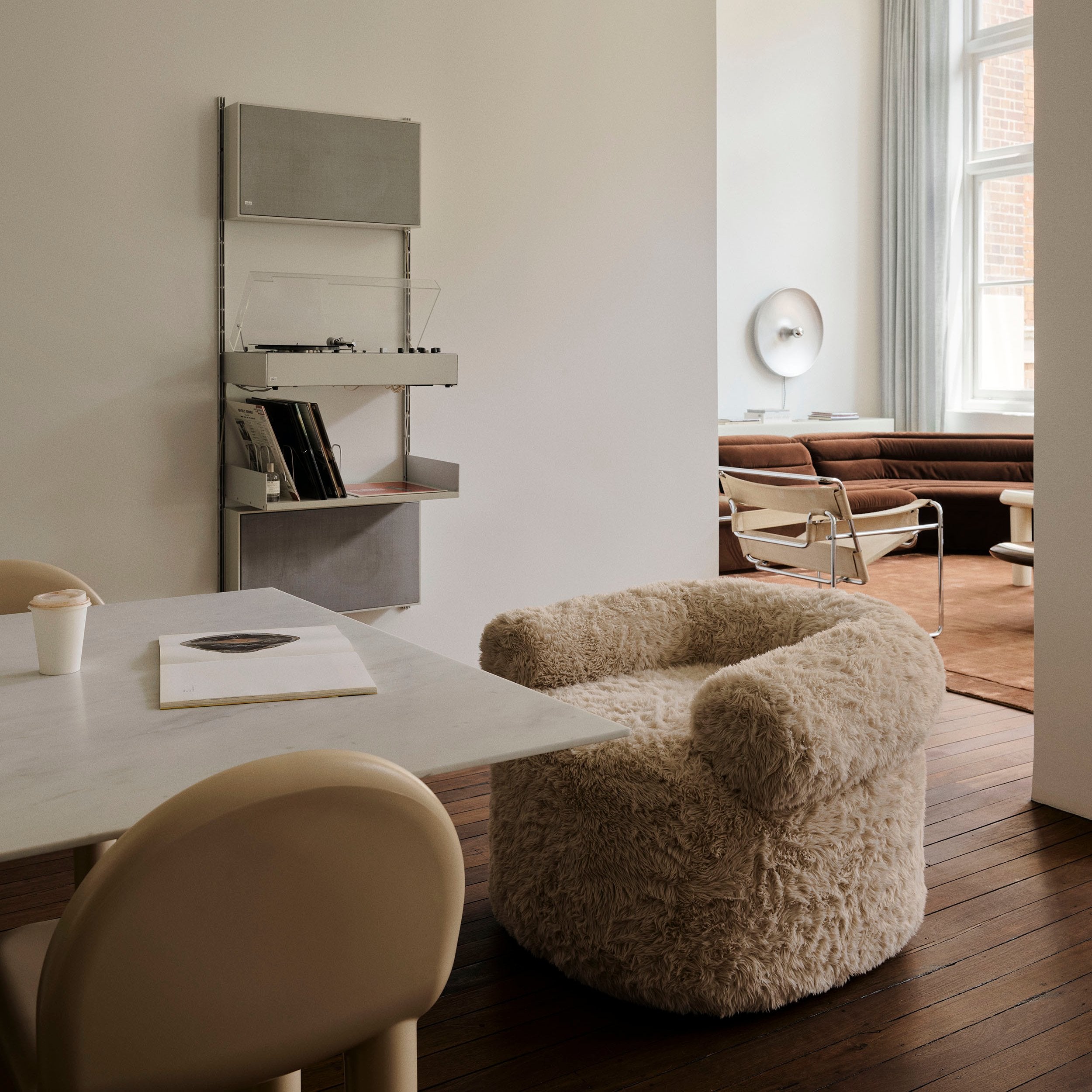 Huggy Faux Fur Armchair - [ Paddington Cashew ]