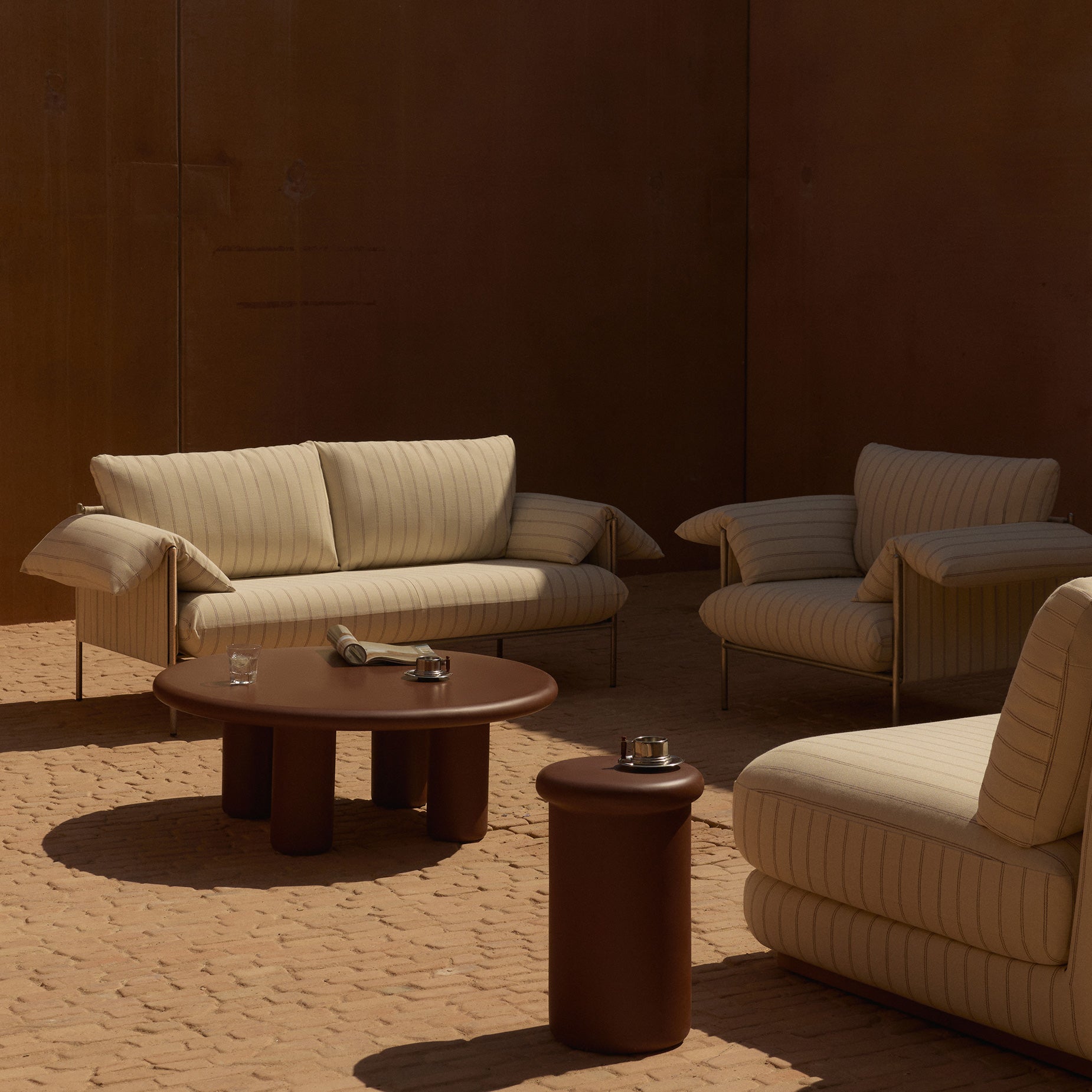 Alva Outdoor 2 Seat Sofa - [ Terra Crema ]