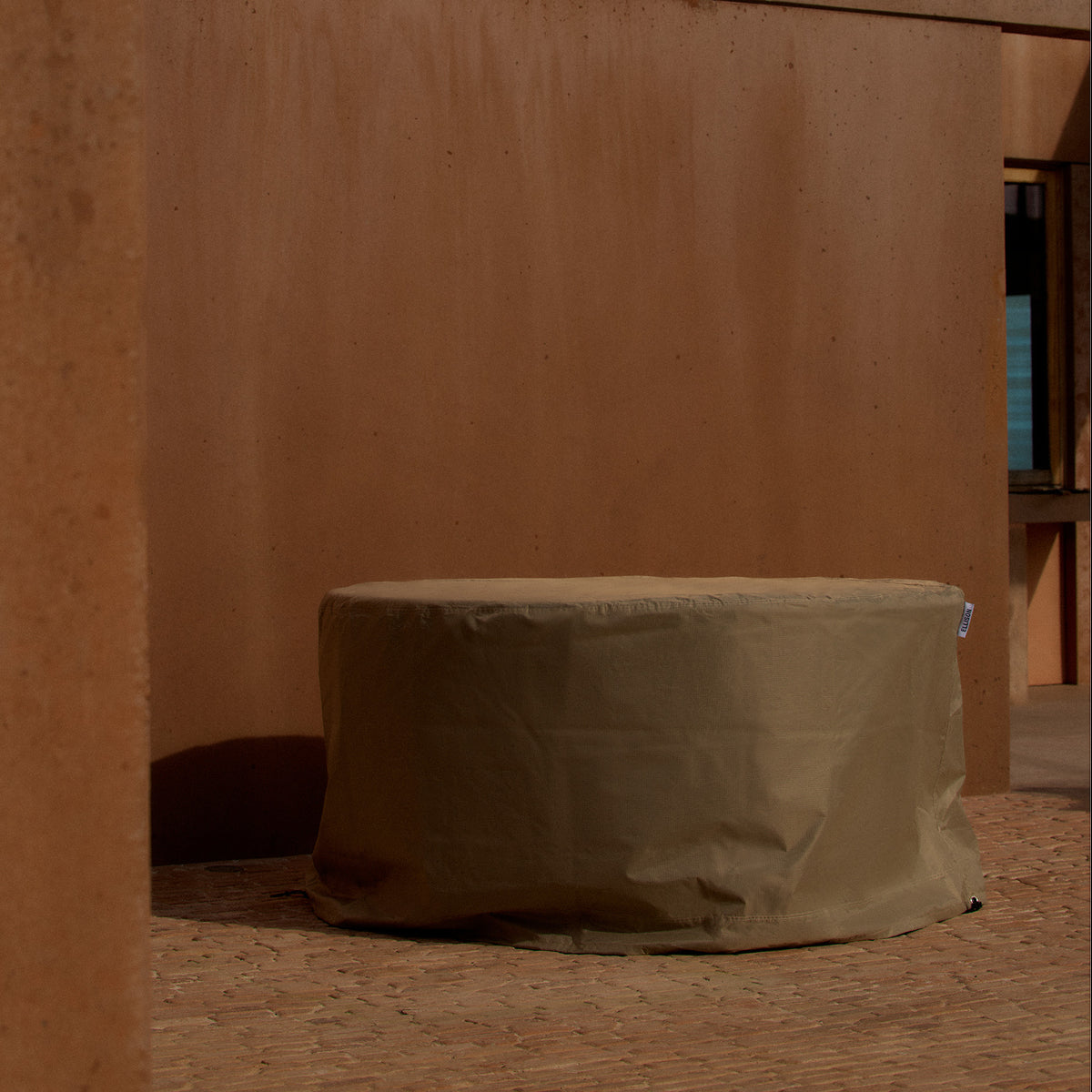 Outdoor Cover 4.0