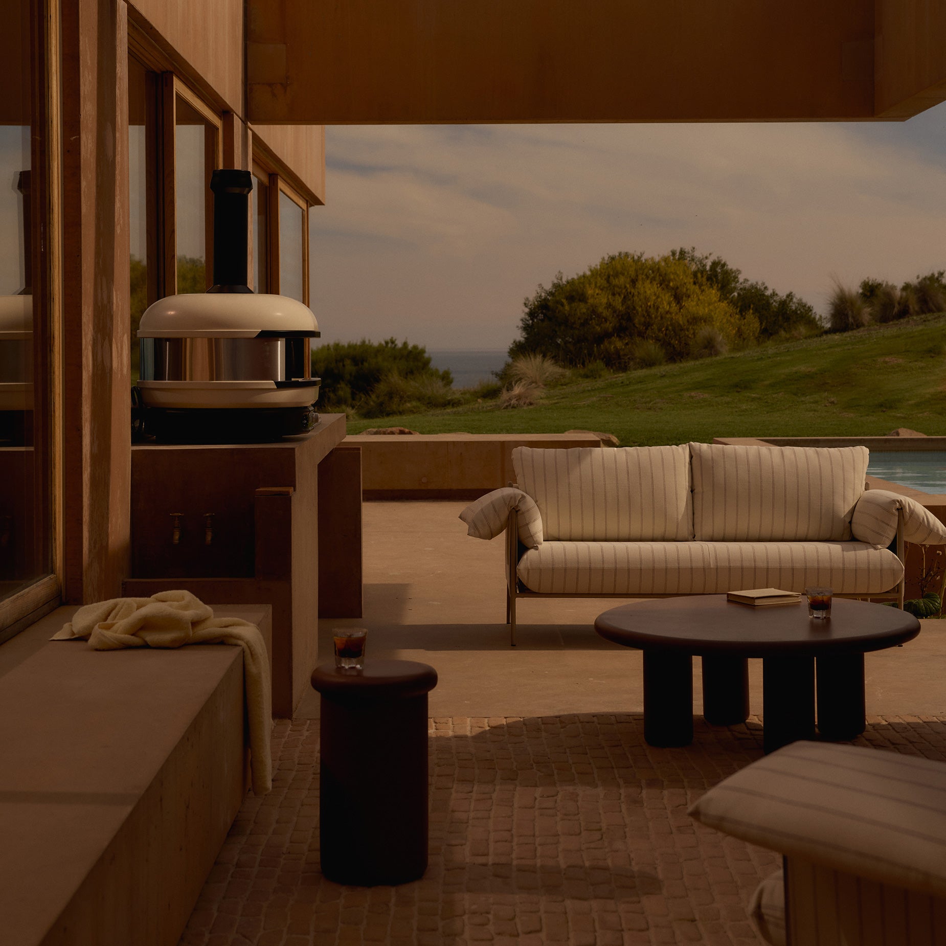 Alva Outdoor 2 Seat Sofa - [ Terra Crema ]