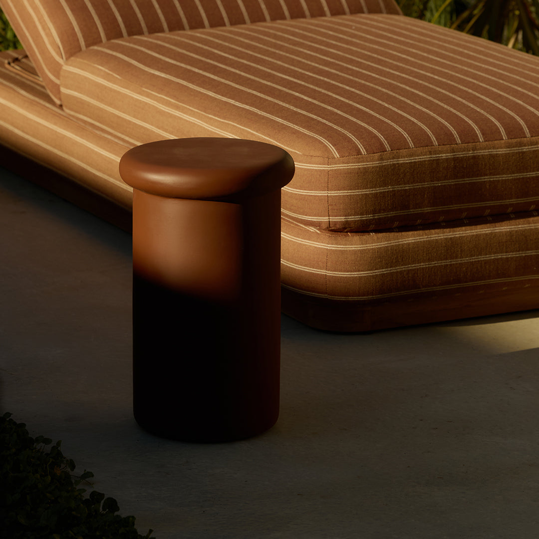 Earth Outdoor Cocktail Table - [ Concrete Rossa ]
