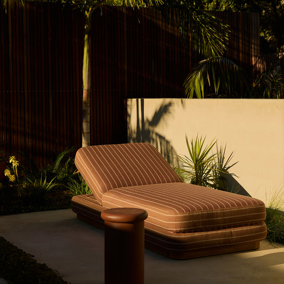 Stack Outdoor Sun Lounge - [ Terra Rossa ]