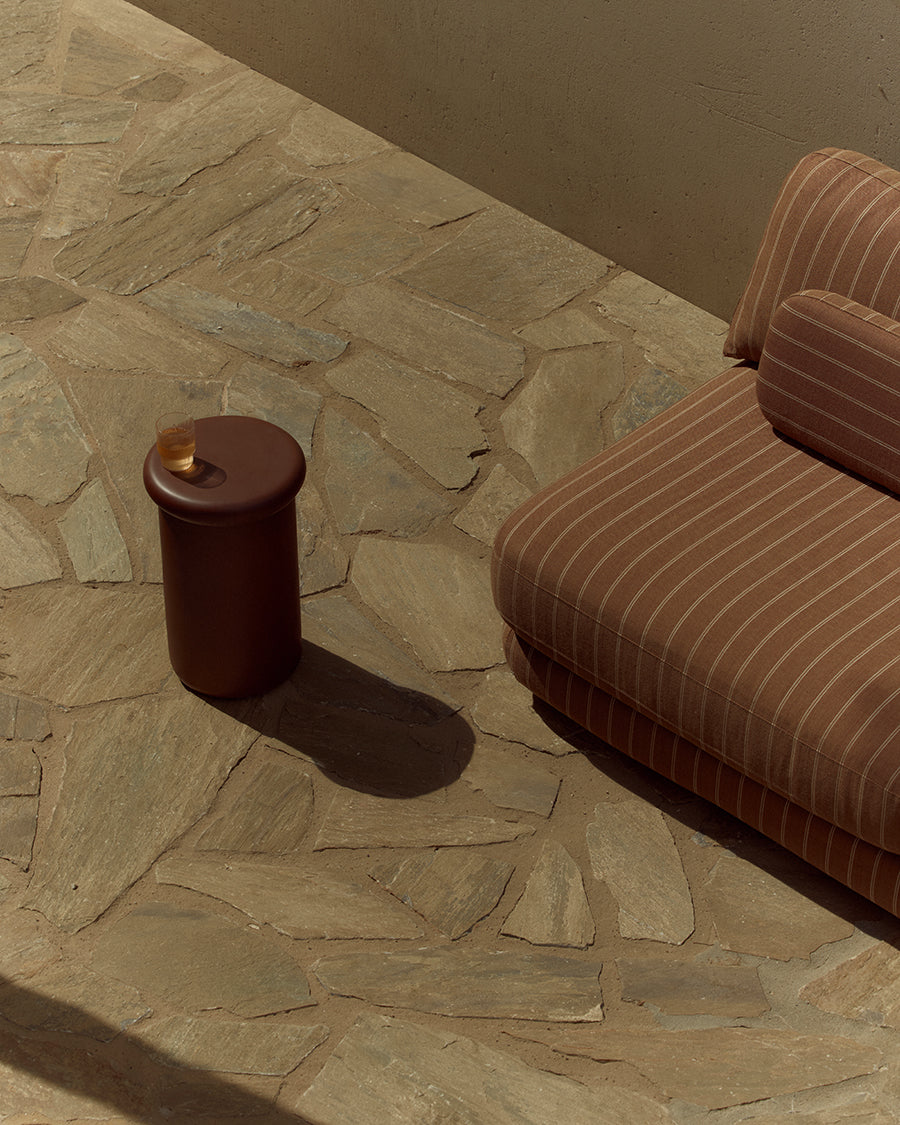 Earth Outdoor Cocktail Table - [ Concrete Rossa ]