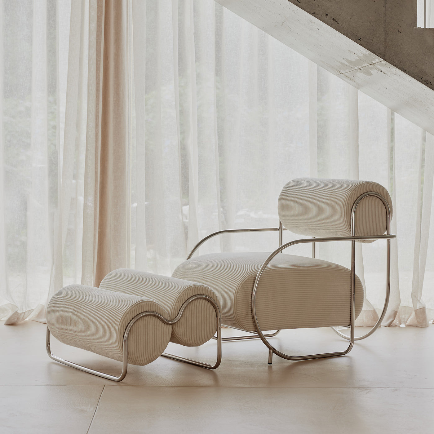 Chromeo Ottoman - [ Sorrento Moon ]