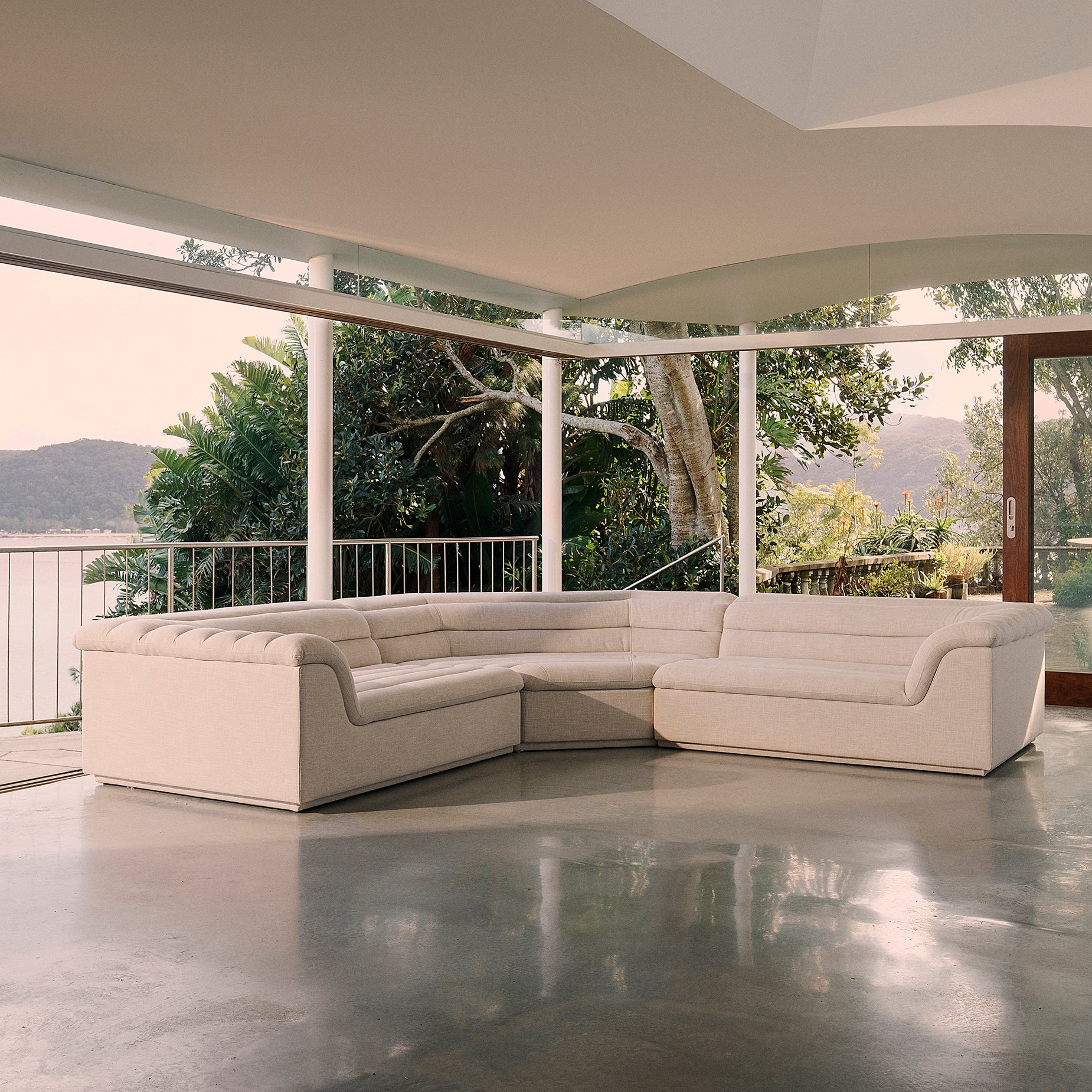 Float 3 Piece Modular Sofa - [ Byron Oyster ]