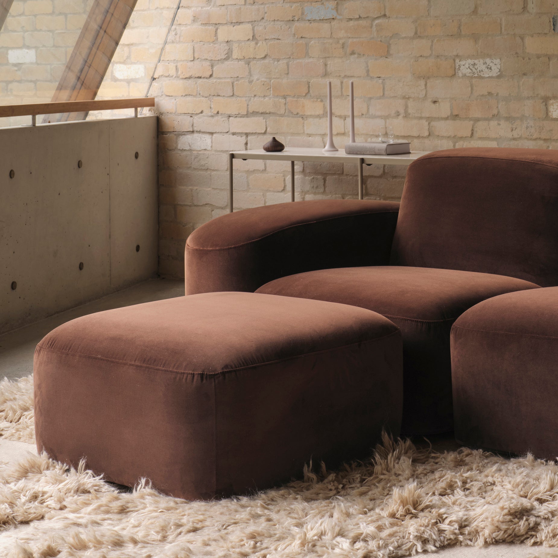 Muse Ottoman - [ Avalon Piccolo ]