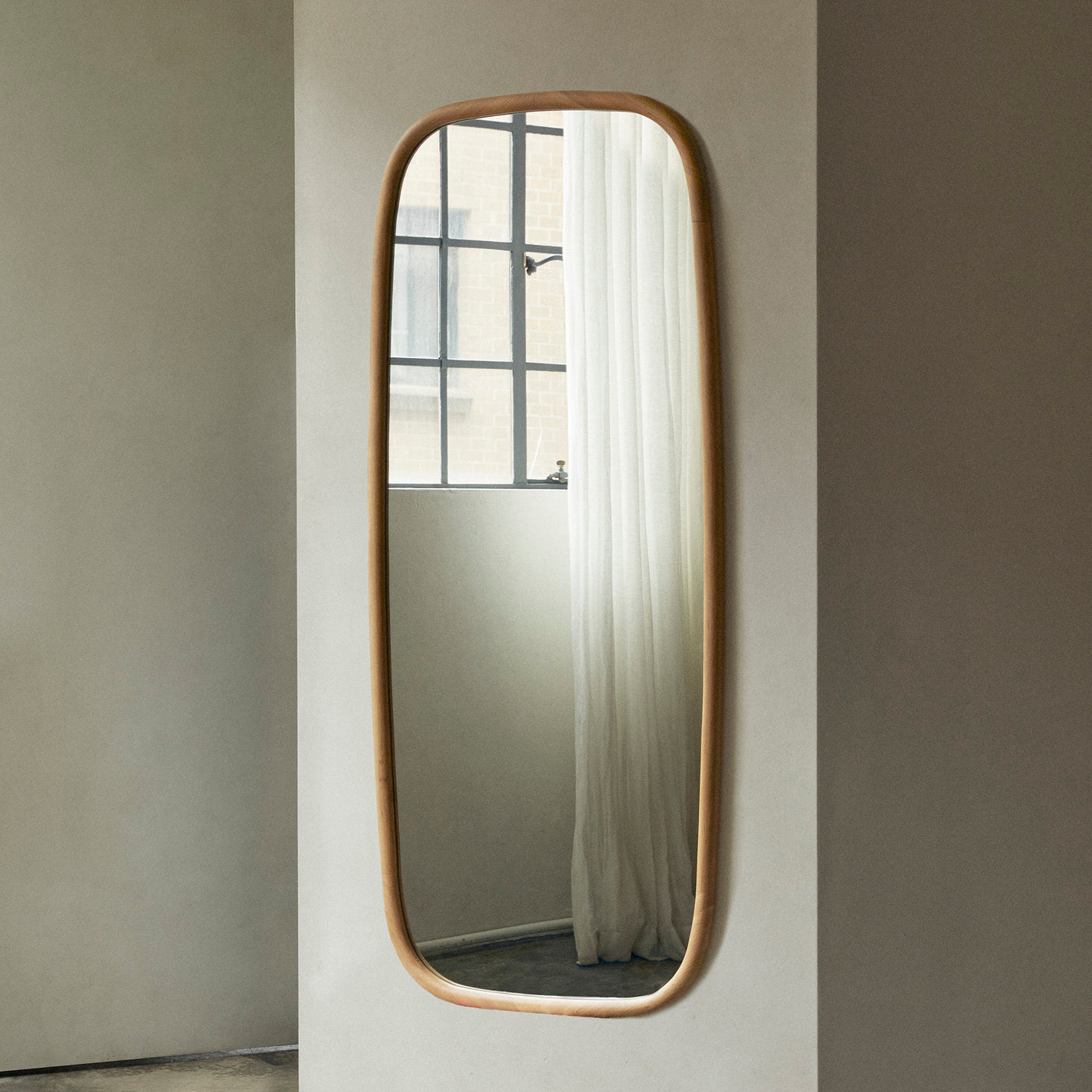 Trim 153 Wall Mirror - [ Oak ]