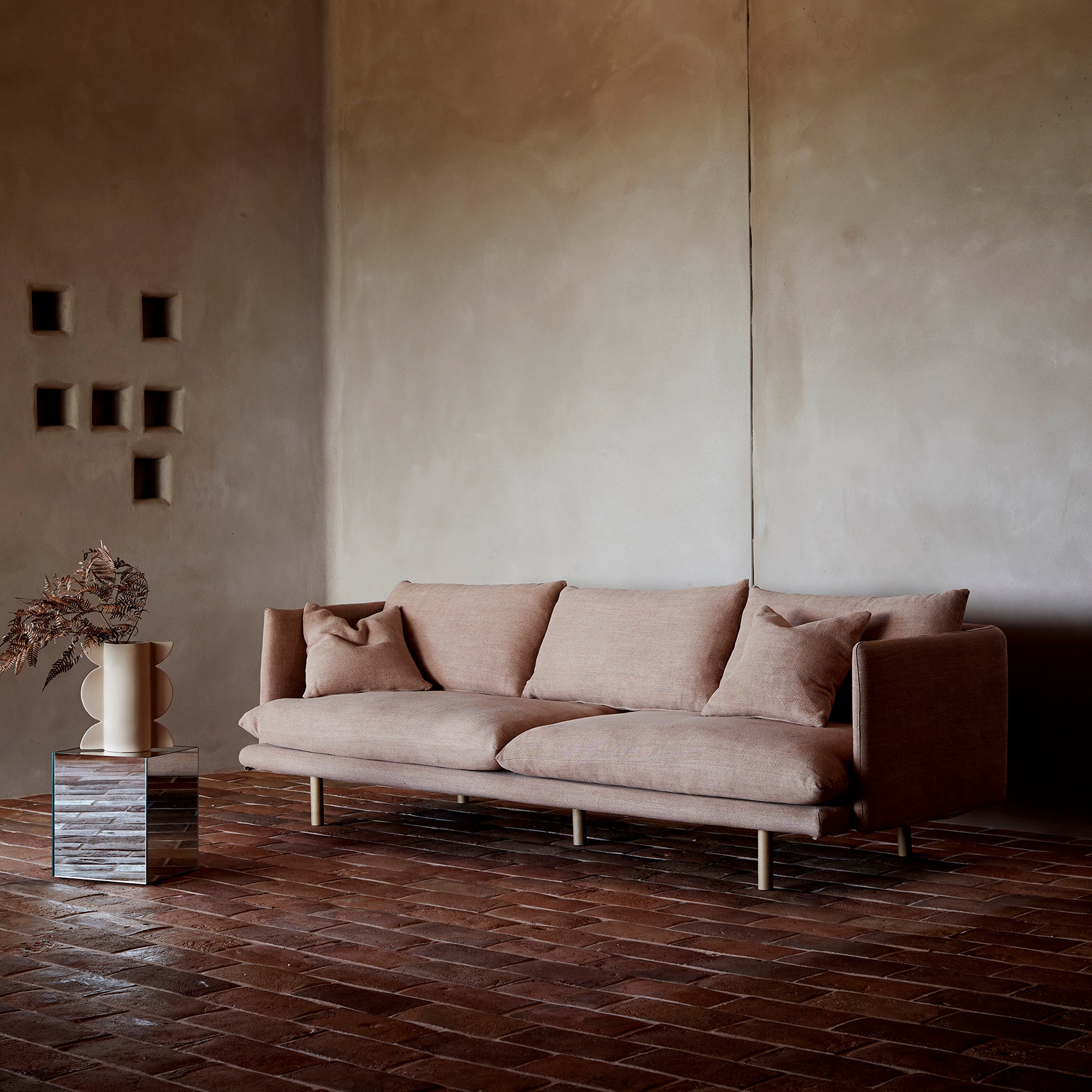 Zephyr 3.5 Seat Sofa - [ Byron Biscuit ]